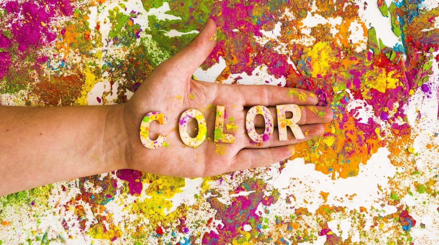 Zemin Kaplamalarında Renk Psikolojisi: Hangi Renkler Hangi Hissiyatı Yaratır?